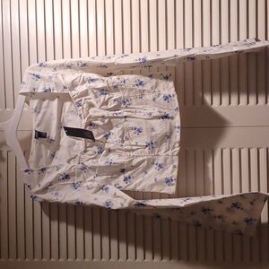 Wild Fable White and Blue Floral Blouse